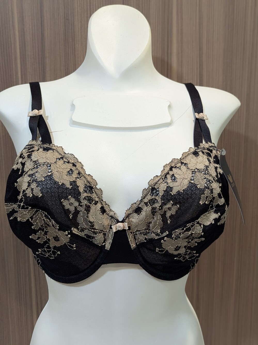 NWT Wacoal Contour Bra Black/Tan 36DD Floral Lace Underwire #851112